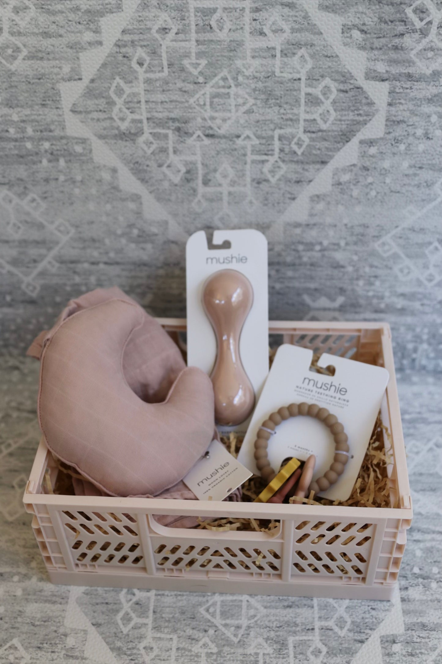 Welcome Baby Play Crate - Pink