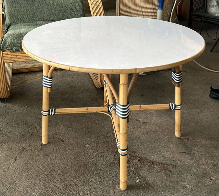 Mini Vale Set - Kids Table and Chair Pair