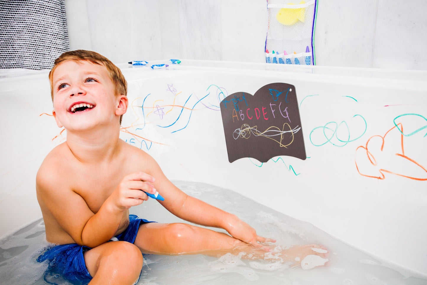 Bath Crayons with Sponge and Suction Storage Case